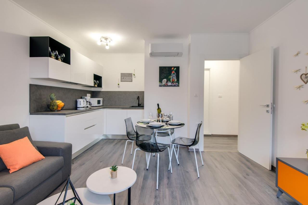 Apartments Sherri غييكا المظهر الخارجي الصورة